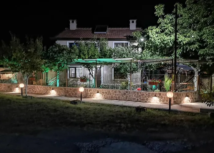 под ореха Villa