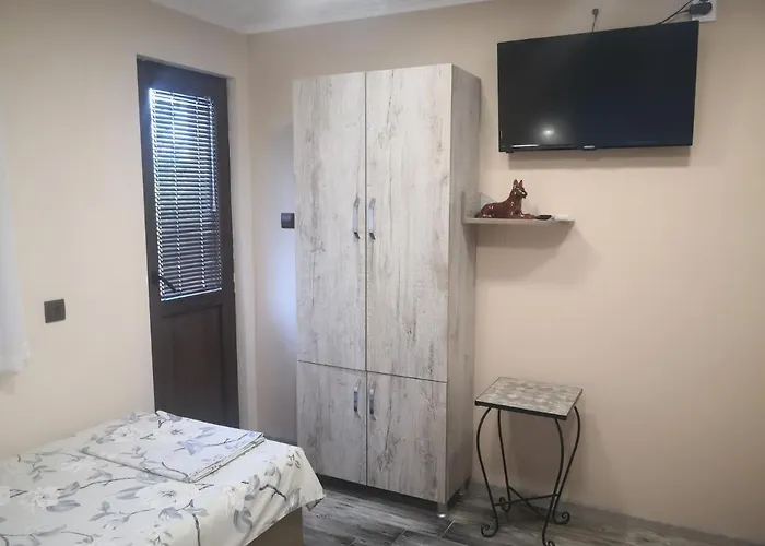 под ореха Pismenovo