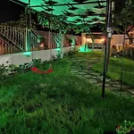 под ореха * Pismenovo