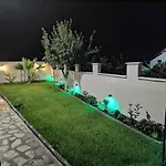 빌라 под ореха
